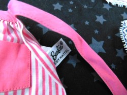 babysitter apron a